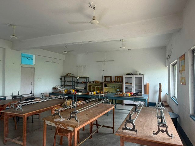 Physics laboratory equipment at Ideal Mission School